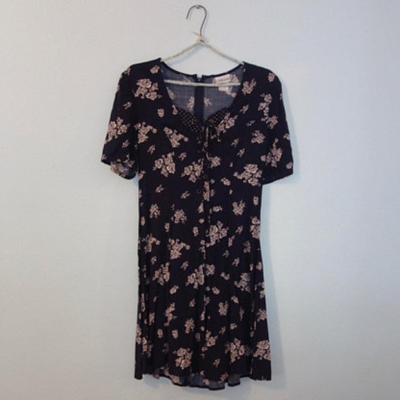 Vintage Dresses & Skirts - Vintage Floral Lace Up Summer Dress
